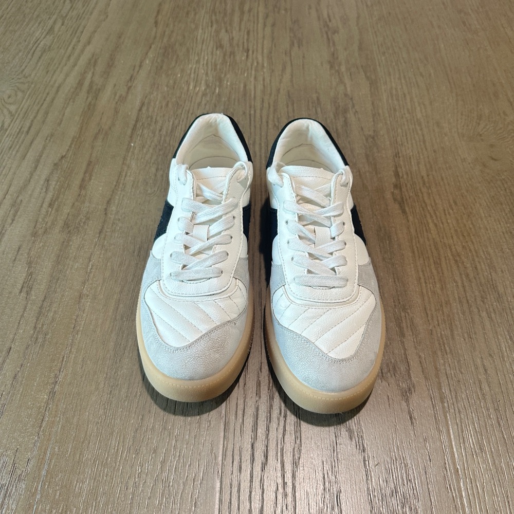 MIA Leather Retro Sneakers Size 6.5 White/Black Gum Sole - Picture 3 of 10